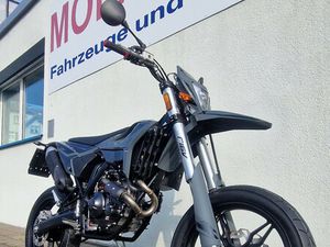 RR 125-4T LC MOTARD