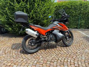 KTM 890 ADVENTURE