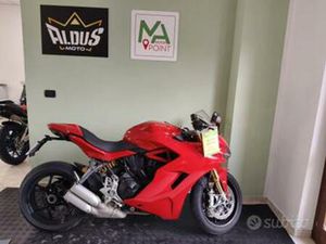 DUCATI SUPERSPORT 939S TUA 50% 4300€