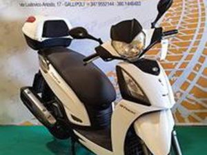 KYMCO PEOPLE GT 300.