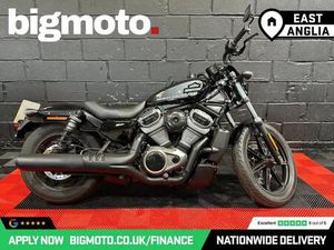 HARLEY-DAVIDSON NIGHTSTER 975