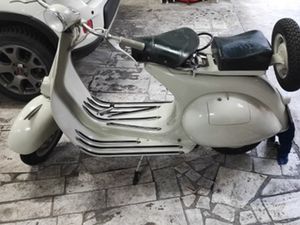 VESPA STRUZZO PRIMA SERIE