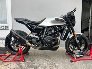 HUSQVARNA VITPILEN 701 UNIKAT*AKRAPOVIC *BW+ VIELE EXTRAS