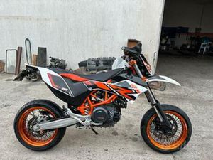 KTM 690 SMC-R A2