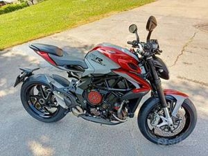 MV AGUSTA BRUTALE 800 RR