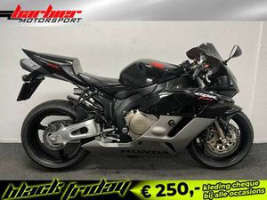 HONDA CBR 1000 RR FIREBLADE ZWART