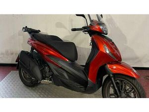 VENDO PIAGGIO BEVERLY 400 S ABS-ASR (2021 - 24) USATA A ROSTA (CODICE 9765786) - MOTO.IT