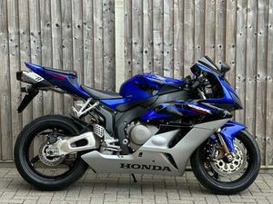 HONDA CBR 1000 RR FIREBLADE 2005 (05) SUPER SPORT + YOSHIMURA + 13,000 MILES