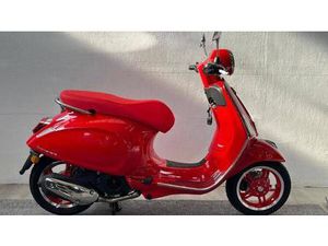 VENDO VESPA PRIMAVERA 125 RED (2025) NUOVA A ROSTA (CODICE 8500347) - MOTO.IT