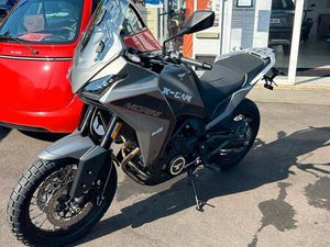 MOTO MORINI X-CAPE 650 SPOKE SAISONABVERKAUF
