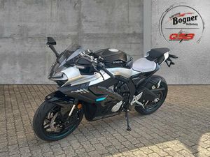 CFMOTO 675SR-R
