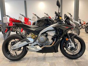 APRILIA TUONO 660 FACTORY - GEPFLEGTER ZUSTAND