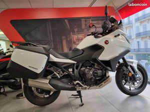 HONDA NT1100 DCT / NT 1100