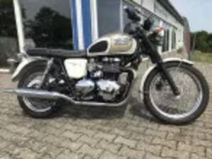 TRIUMPH BONNEVILLE 865