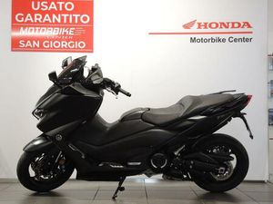 VENDO YAMAHA T-MAX 560 (2020 - 21) USATA A SAN GIORGIO CANAVESE (CODICE 9768163) - MOTO.IT