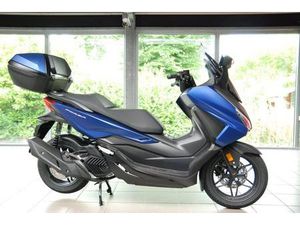 HONDA FORZA 125 MODELL 2025 ALLE FARBEN AM LAGER