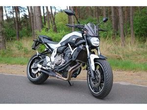 YAMAHA MT07