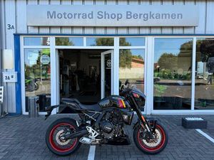 SUZUKI GSX-8TT MOTORRAD RETRO 4 JAHRE GARANTIE