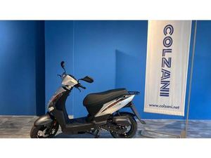 VENDO KYMCO AGILITY 50 R12 (2021 - 25) NUOVA A SEREGNO (CODICE 9769668) - MOTO.IT
