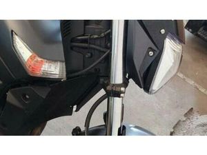 VENDO SUZUKI GSR 600 (2006 - 11) USATA A FIGINO SERENZA (CODICE 9770589) - MOTO.IT