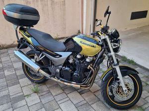 KAWASAKI ZR - 7 NERO