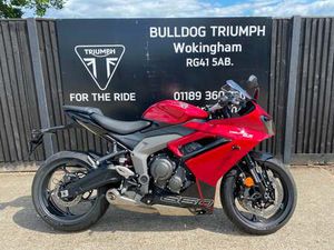 NEW TRIUMPH DAYTONA 660 FOR SALE IN WOKINGHAM