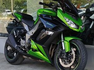 KAWASAKI Z 1000SX →