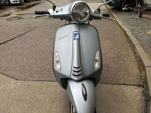 VESPA PRIMAVERA S 50