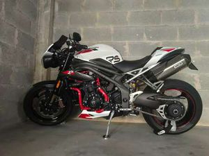 TRIUMPH SPEED TRIPLE 1050 RS BIANCO