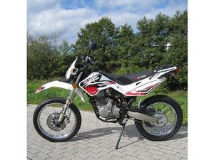 SHINERAY 125 CCM3 ENDURO XY125GY-6, 2025 GOD.