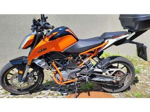 KTM 125 DUKE ORANGE