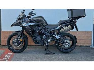 VENDO BENELLI TRK 502X (2021 - 25) USATA A RIMINI (CODICE 9773815) - MOTO.IT