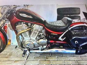 SUZUKI VS1400 INTRUDER TÜV NEU