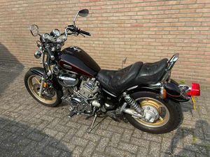 YAMAHA XV750 VIRAGO