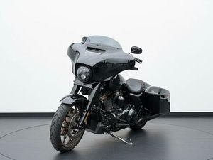 HARLEY-DAVIDSON STREET GLIDE ST