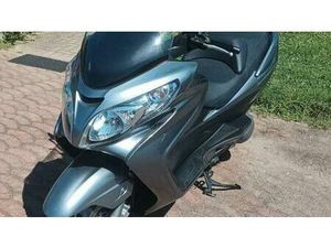 VENDO SUZUKI BURGMAN AN 400 (2006 - 07) USATA A ALICE CASTELLO (CODICE 9775033) - MOTO.IT
