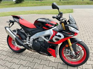 APRILIA TUONO V4 1100 FACTORY
