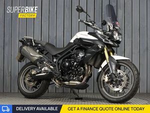 TRIUMPH TIGER 800