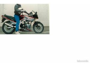 MOTO KAWASAKI 500 GPZ S - MODÈLE 1993 – 47.000 KMS - CONTRÔLE TECHNIQUE VALIDE JUSQU'EN AOÛT 2028