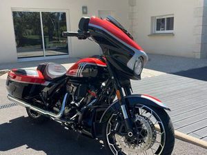 HARLEY DAVIDSON STREET GLIDE CVO