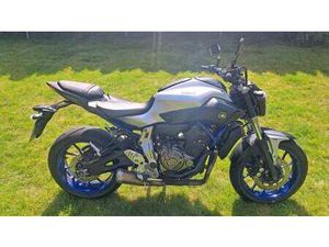 YAMAHA MT-07
