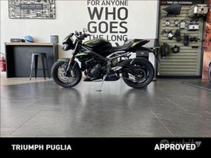 TRIUMPH STREET TRIPLE 765 RS