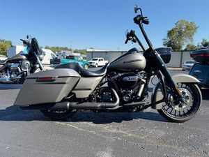 2018 HARLEY-DAVIDSON ROAD KING® SPECIAL