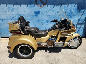 TRIKE HONDA GOLDWING GL 1500 - 27978KMS PERMIS B (61575)