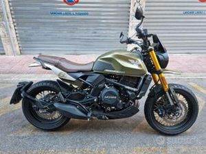 MOTO MORINI SEIEMMEZZO SCR 2023