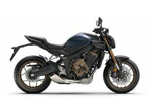 NEW HONDA CB650R E-CLUTCH FOR SALE IN STRATFORD UPON AVON