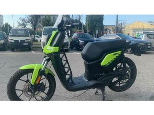 VENDO FANTIC MOTOR ISSIMO CITY L1 (2023 - 25) USATA A MILANO (CODICE 9777544) - MOTO.IT