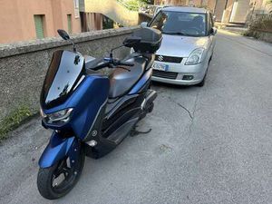 YAMAHA NMAX