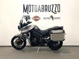 TRIUMPH TIGER 800 XRT
