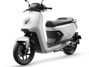 ② NIU SCOOTER IN NIEUWSTAAT 70 KM/H